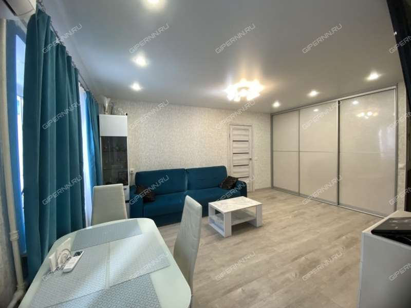 двухкомнатная квартира на улице Ванеева дом 61