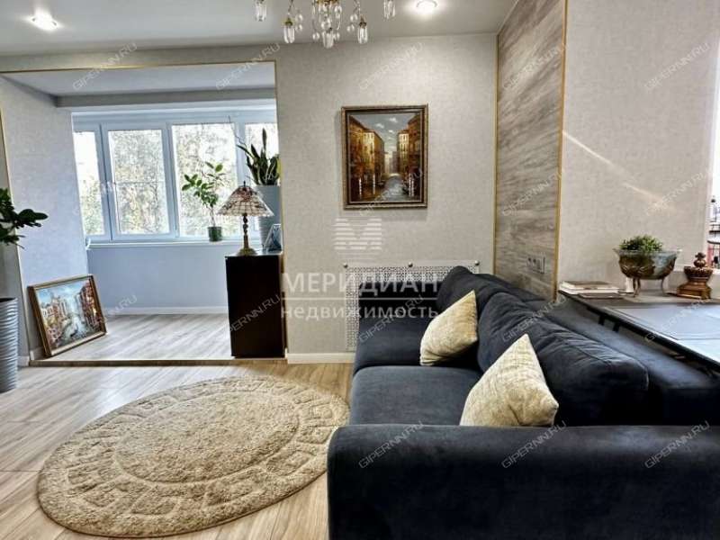 трёхкомнатная квартира на улице Максима Горького дом 144