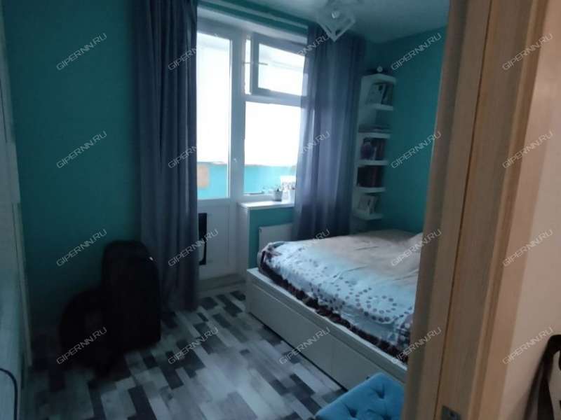 трёхкомнатная квартира на улице Островского дом 15