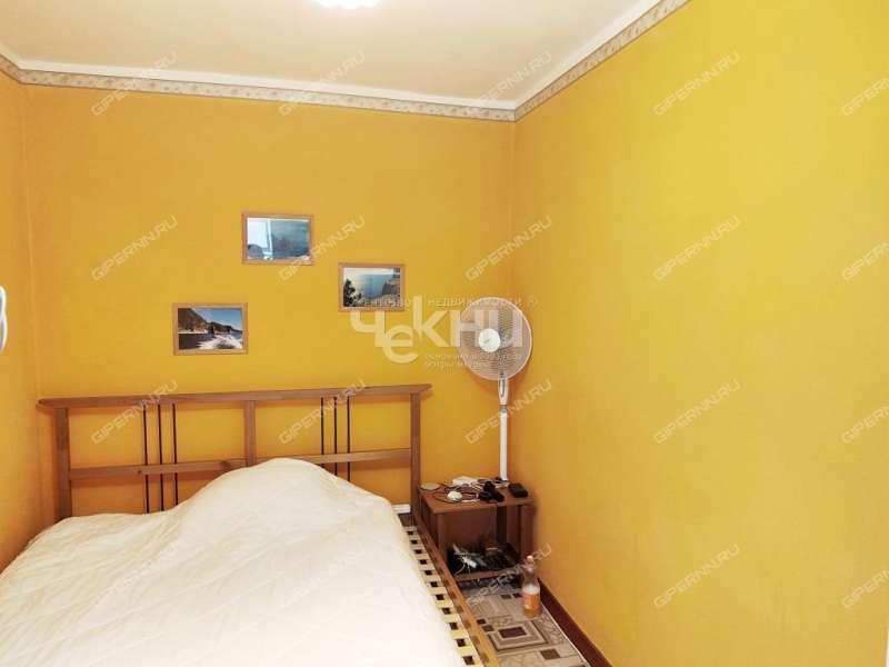 двухкомнатная квартира на улице Октябрьской Революции дом 18