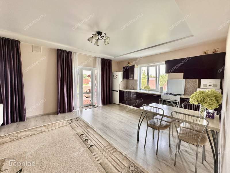 дом на Радужной улице посёлок Волжский