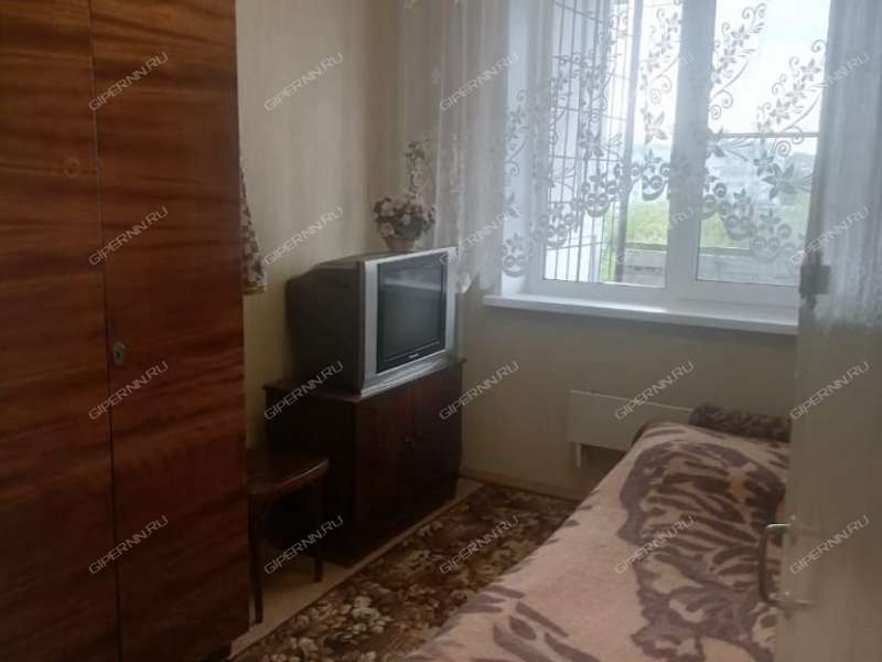 четырёхкомнатная квартира на улице Героя Советского Союза Прыгунова дом 27