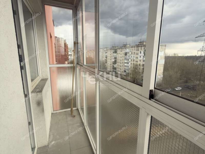 однокомнатная квартира на улице Движенцев дом 34