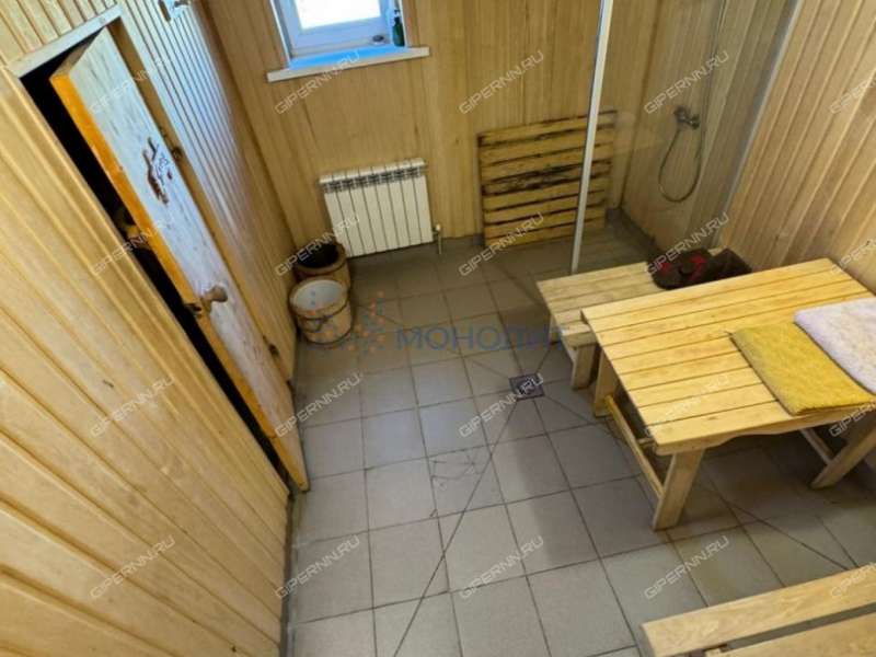 дом на улице Счастливая село Елховка