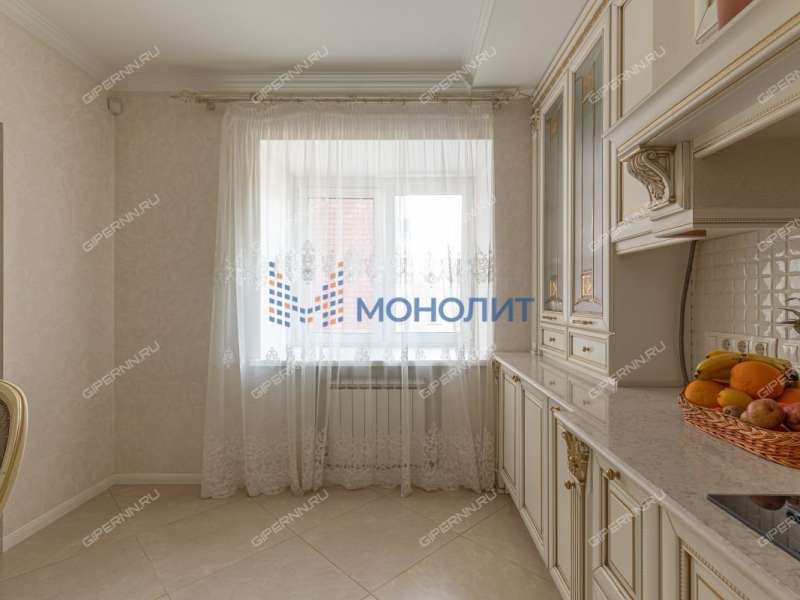 трёхкомнатная квартира на Деловой улице дом 20