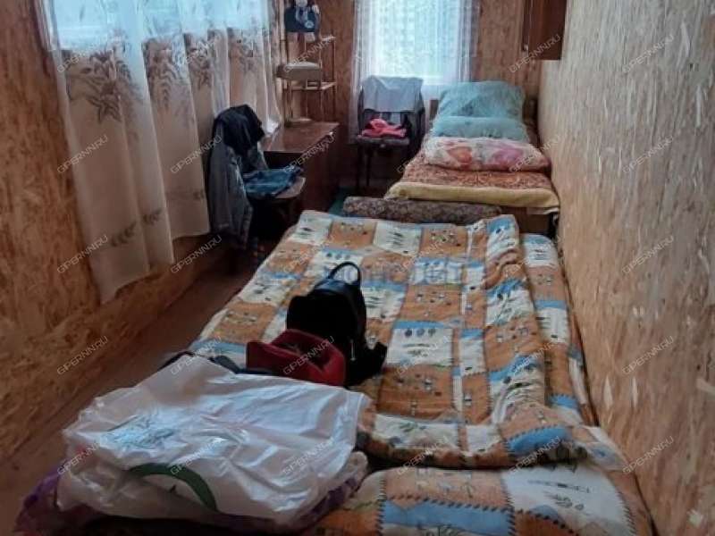 дом на улице 1 Мая село Кочуново