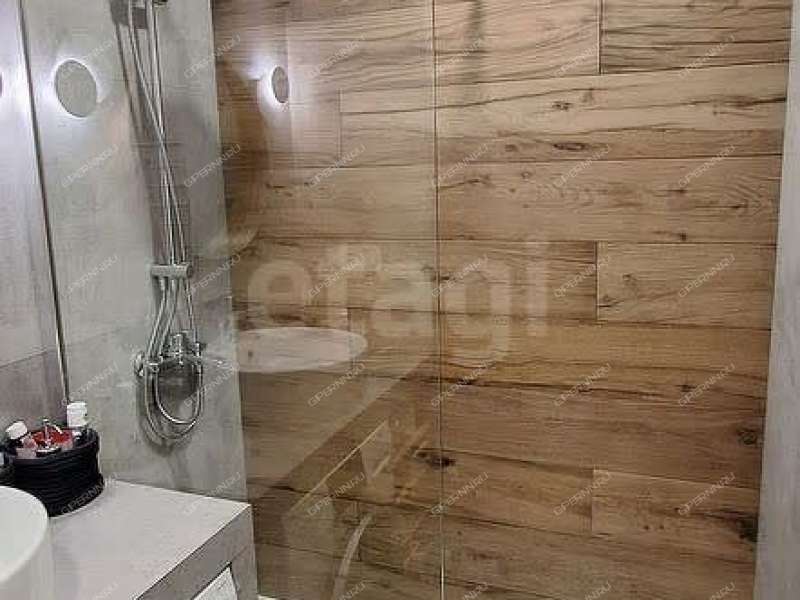 двухкомнатная квартира на улице Июльских Дней дом 1 к2