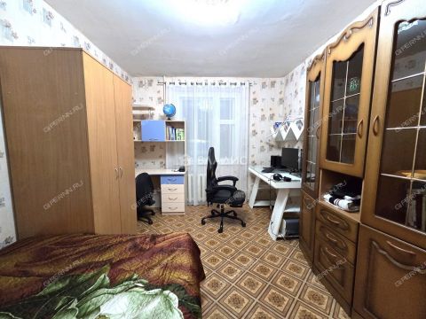 3-komnatnaya-ul-verhnepecherskaya-d-9 фото