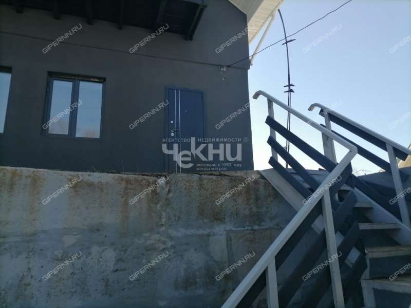 дом на улице Вяткина рабочий посёлок Большое Козино