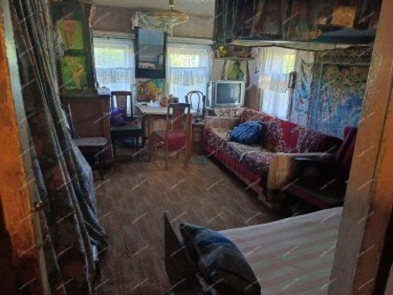 дом на  деревня Каданово