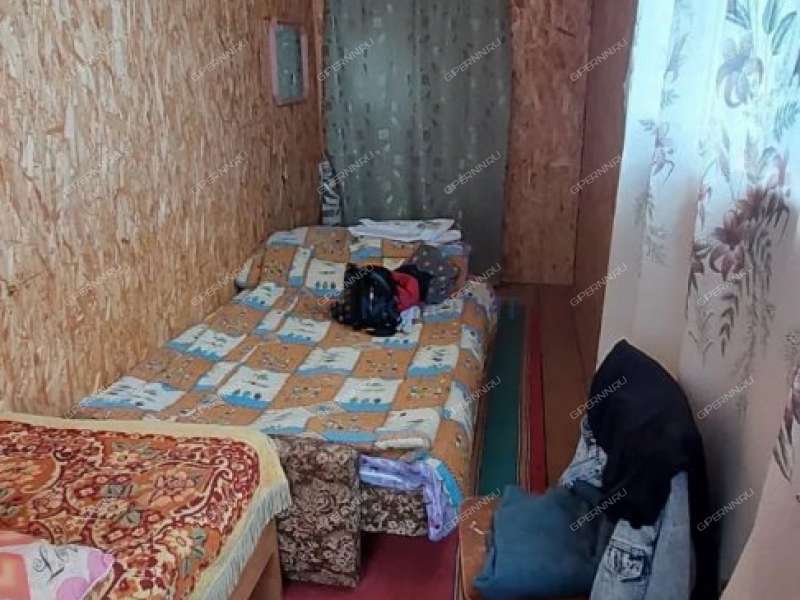 дом на улице 1 Мая село Кочуново