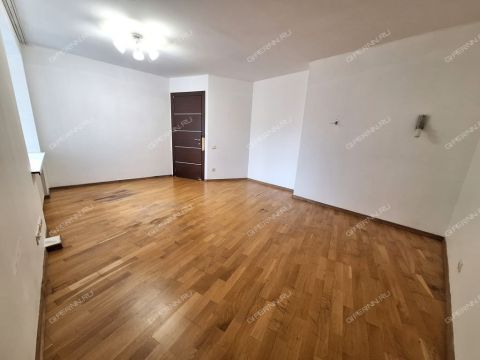 2-komnatnaya-ul-belinskogo-d-69 фото