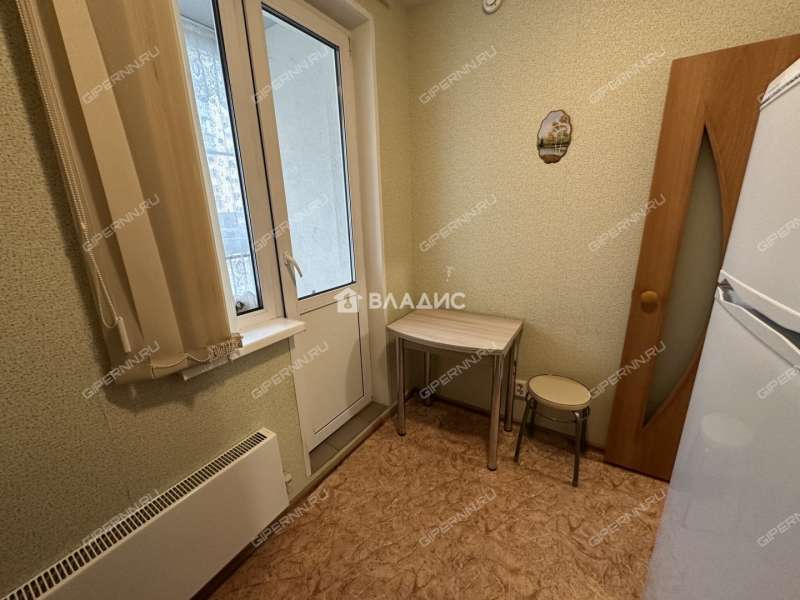 однокомнатная квартира на Бурнаковской улице дом 95