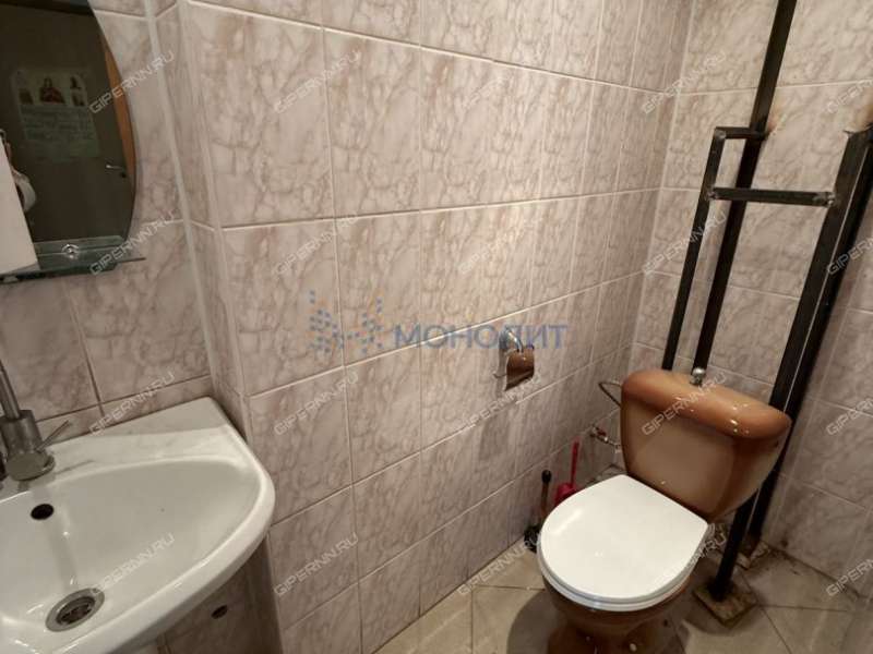 помещение под помещение свободного назначения на Октябрьской улице город Дзержинск