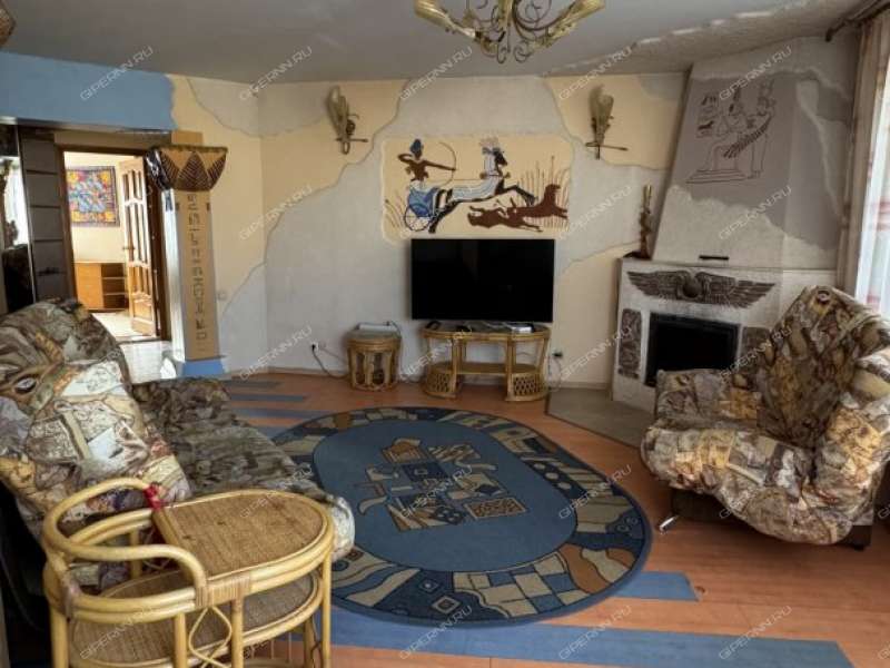 трёхкомнатная квартира на Кстовской улице дом 21 город Кстово