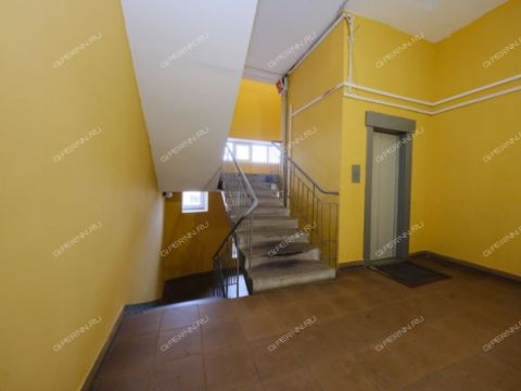 2-komnatnaya-ul-poltavskaya-d-37 фото