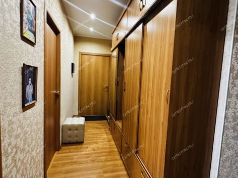 2-komnatnaya-b-r-zarechnyy-d-5 фото