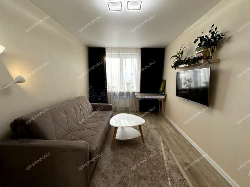 однокомнатная квартира на улице Июльских Дней дом 1 к2