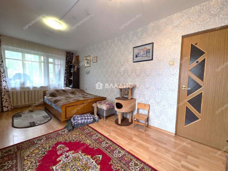 трёхкомнатная квартира на улице Ванеева дом 78