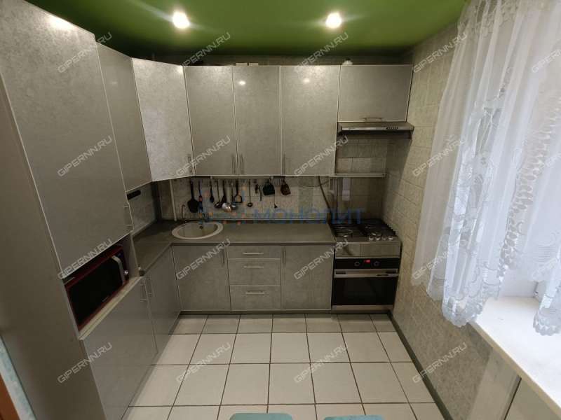 трёхкомнатная квартира на улице Магистральная дом 309