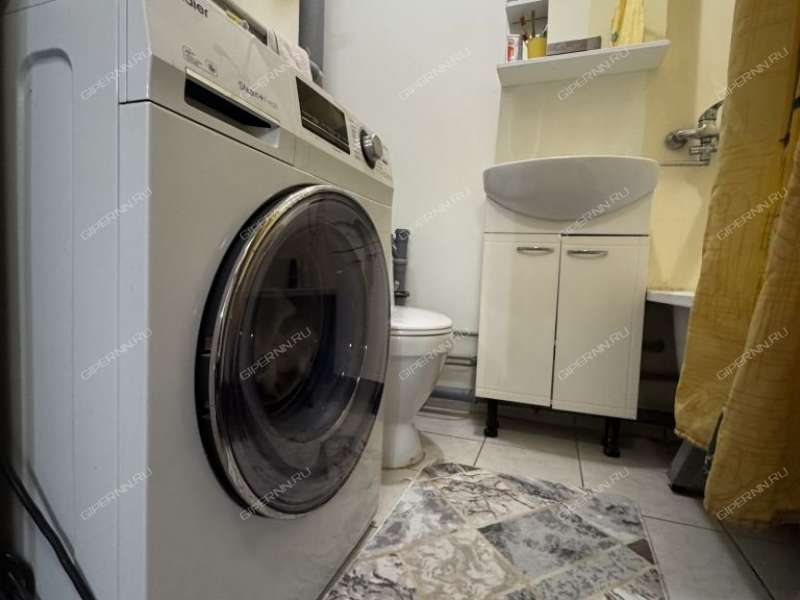 трёхкомнатная квартира на Мончегорской улице дом 12 к7