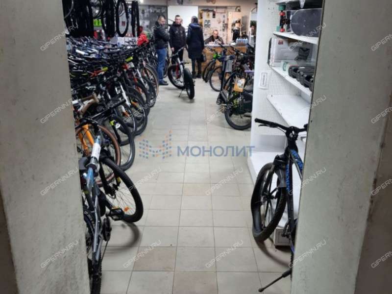 помещение под помещение свободного назначения на улице Маршала Голованова