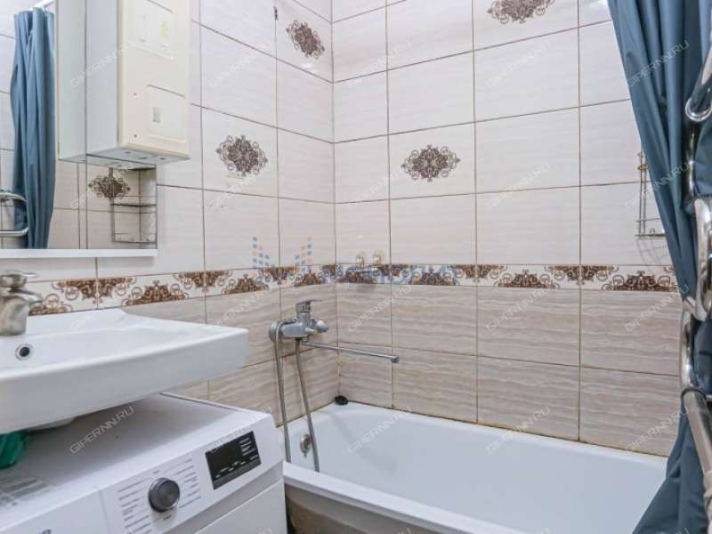 трёхкомнатная квартира на улице Маршала Голованова дом 67