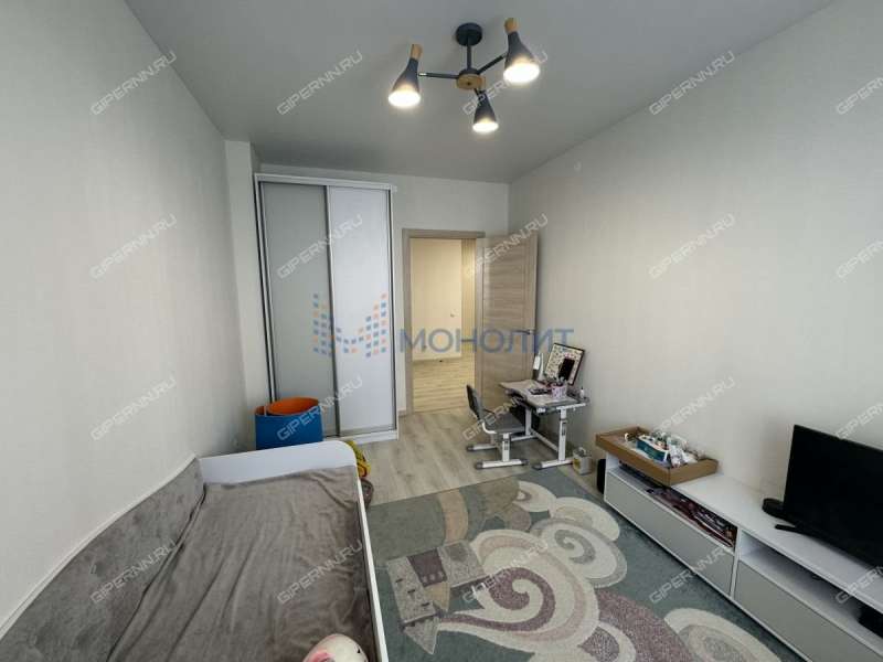 трёхкомнатная квартира на улице Коммуны дом 35