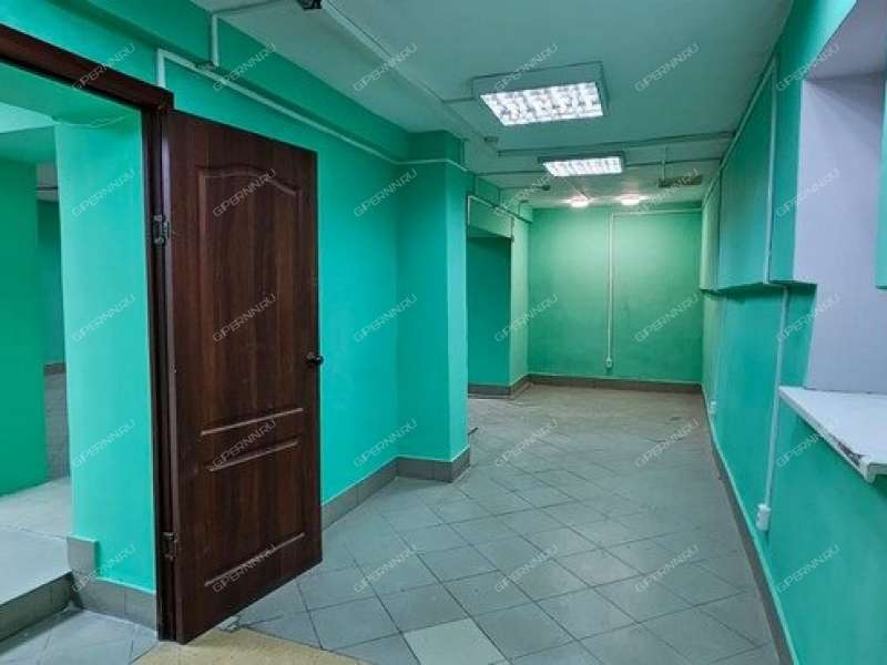 помещение под торговую площадь на Бекетова ул, д. 42/15