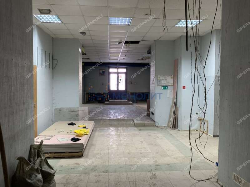 помещение под торговую площадь на Советской улице