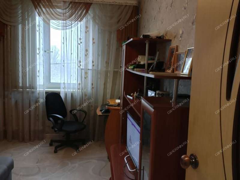 трёхкомнатная квартира на проспекте Бусыгина дом 56