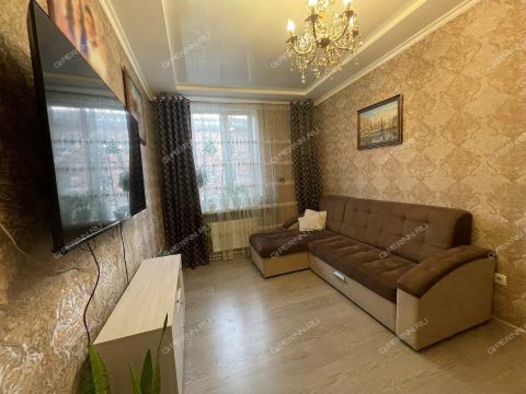 2-komnatnaya-poselok-berezovskiy-ul-znamenskaya-d-19 фото