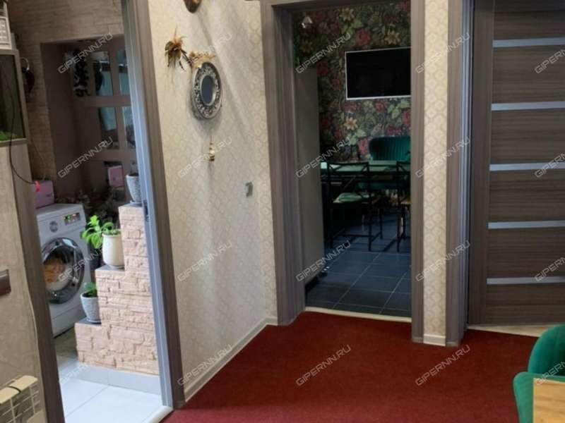 дом на улице Ленина село Борковка