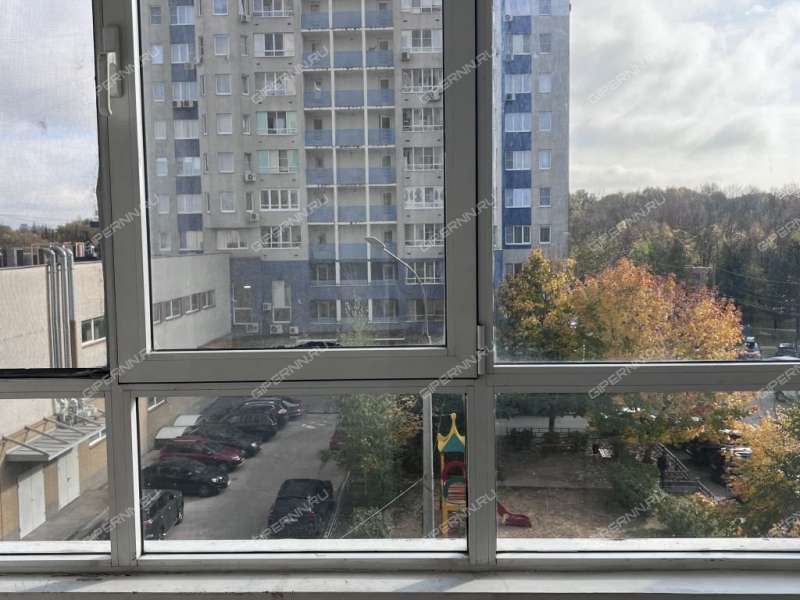 трёхкомнатная квартира на Молодёжном проспекте дом 35
