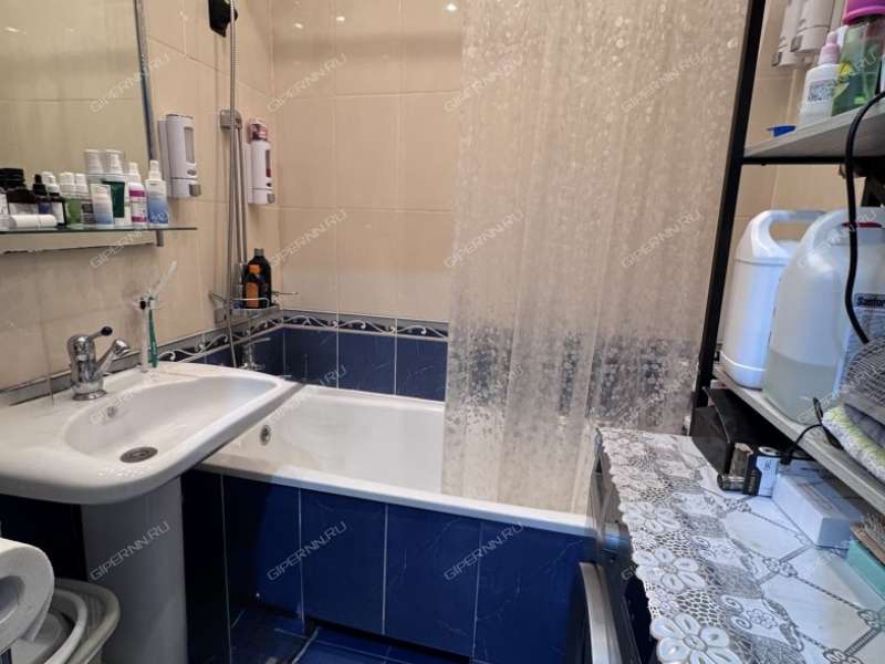 трёхкомнатная квартира на улице Попова дом 22 город Дзержинск