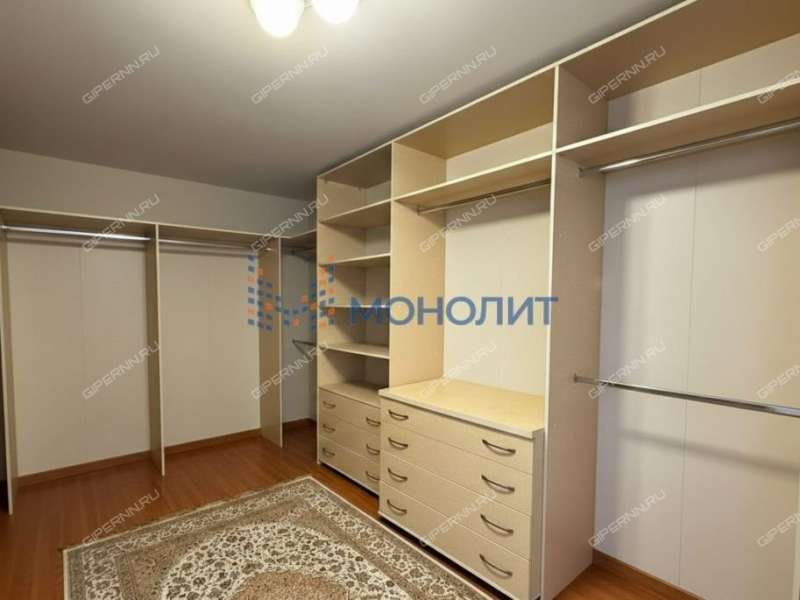 пятикомнатная квартира на Нижегородской улице дом 11В
