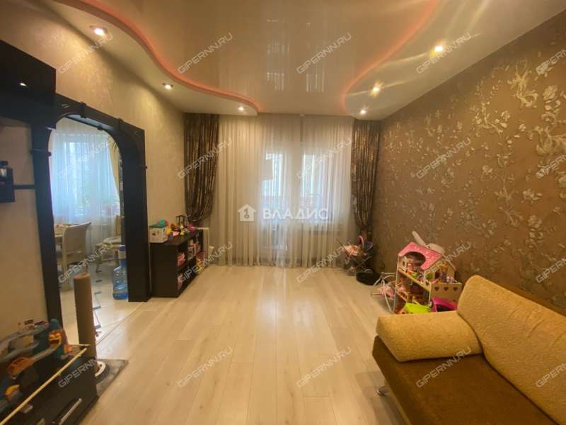 двухкомнатная квартира на бульваре 60-летия Октября дом 23 к1