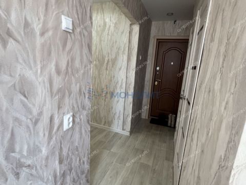 2-komnatnaya-prosp-busygina-d-16 фото