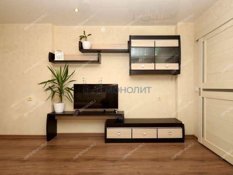 однокомнатная квартира на Волжской набережной дом 19