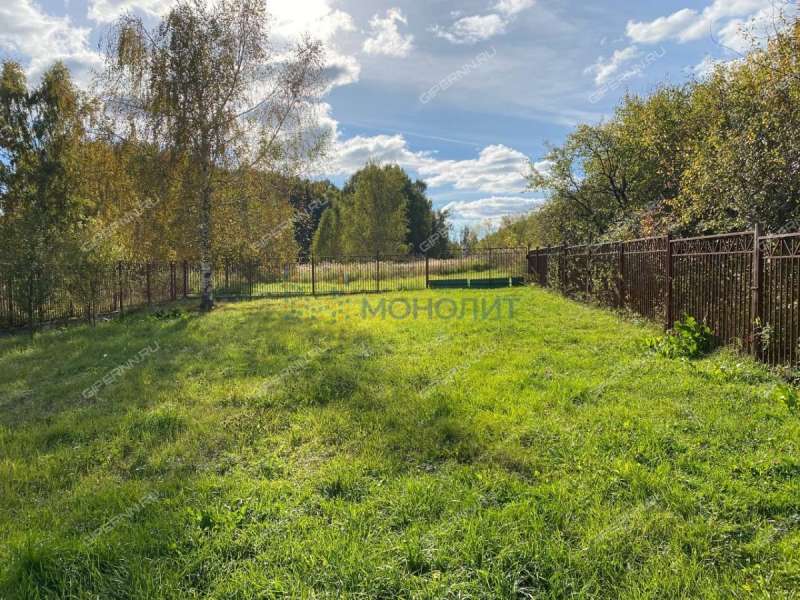 дом на Центральной улице деревня Хватково