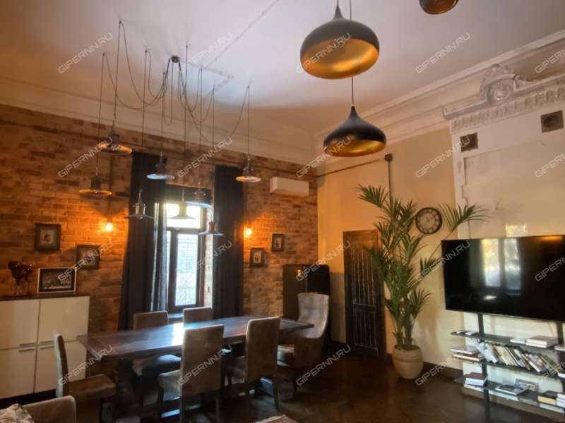 однокомнатная квартира на Алексеевской улице дом 20