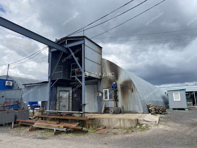 здание под офис, торговую площадь на улице Федосеенко