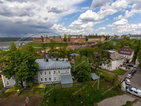 4-komnatnaya-ul-pochainskaya-d-35 фото