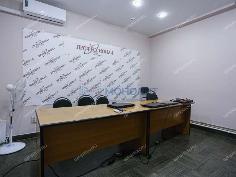 помещение под помещение свободного назначения на Дальней улице