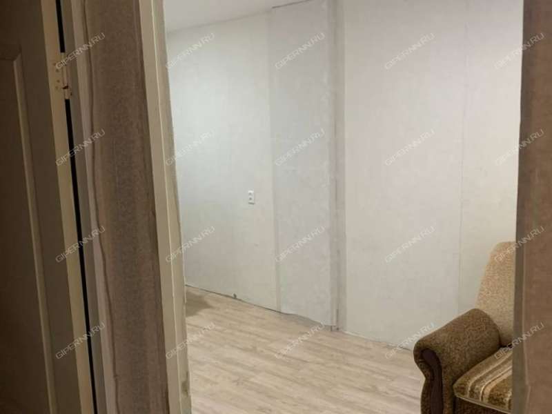 четырёхкомнатная квартира на улице Белинского дом 93