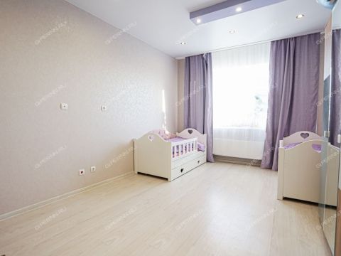 2-komnatnaya-ul-rodionova-d-43 фото
