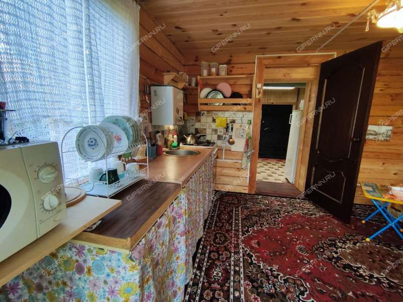 дом на Колхозной улице село Крутой Майдан