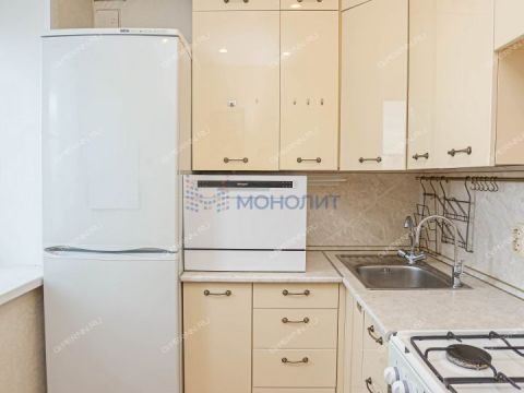 2-komnatnaya-ul-rodnikovaya-d-46 фото