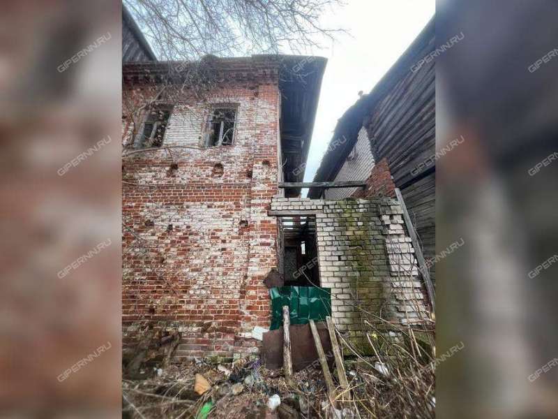 помещение под коммерческую недвижимость на улице Ленина село Работки