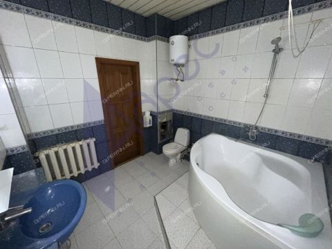 4-komnatnaya-ul-imeni-generala-ivlieva-d-30-k1 фото